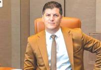 احتواء صغـار المستورديـن..  رؤيـــة متبصّـرة مــن الرئيـــس