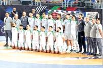 المنتخب الوطني يواصل تحضيراته بالعاصمة