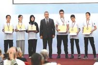 ملتزمون برعاية النخب المدرسية وتثمين قدراتها