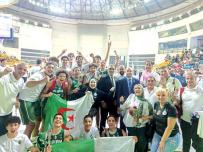 فوز المنتخب الجزائري على نظيره الكويتي