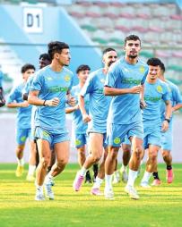 شبيبة القبائل تتعادل أمام الذيد الإماراتي