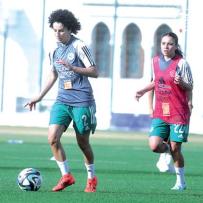 المنتخب الوطني في تربّص تحضيري بوهران