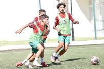 المنتخب الوطني يختتم أوّل تربّص بسيدي موسى