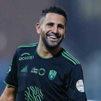 محرز يساهم في فوز الأهلي السعودي علـى برسبوليـس الإيراني