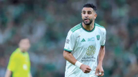 رياض محرز يتوّج بكأس السوبر السعودي
