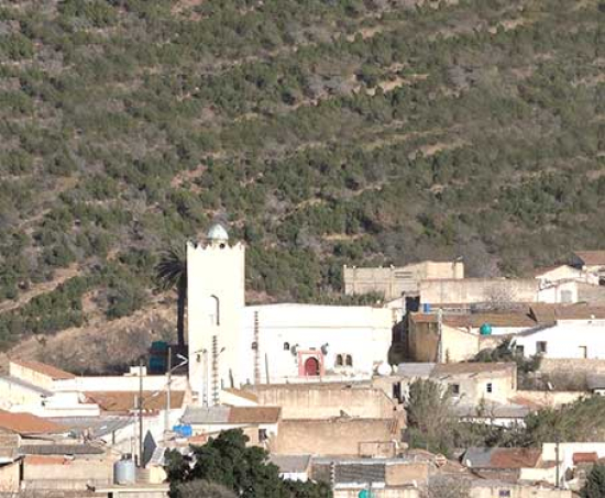 مسجد سيدي معيزة بتنس ثاني أقدم مساجد الجزائر