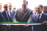 رئيس الجمهورية يولـي الإذاعــات المحليــة بعناية خاصـة