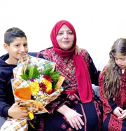 محكمة الاحتلال تعيد ملف الأسيرة المقدسية فدوى حمادة