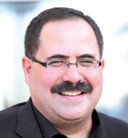 من المخيم إلى المخيم..  الصورة واحدة