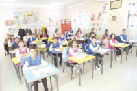 مراجعة المناهج الدراسية لتحسين جودة التعليـم