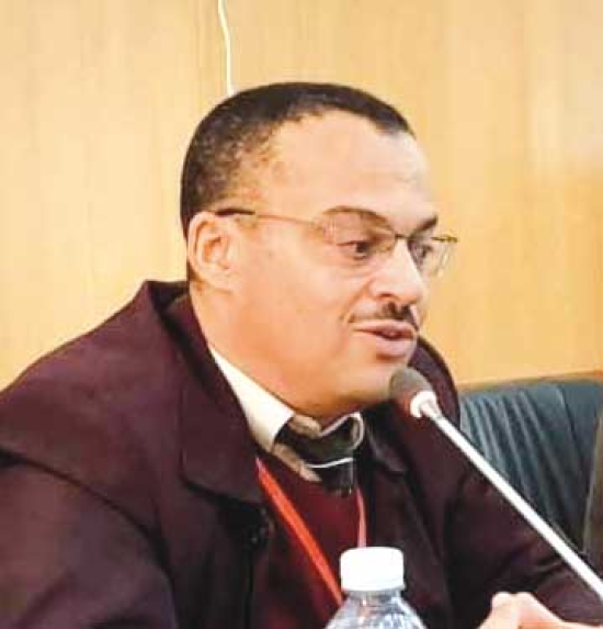 الآلة محفوفة بالمخاطر..لا تعـوّض العقـل البشري