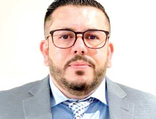 ستبقى حاضراً يا وطن في عطر الياسمين